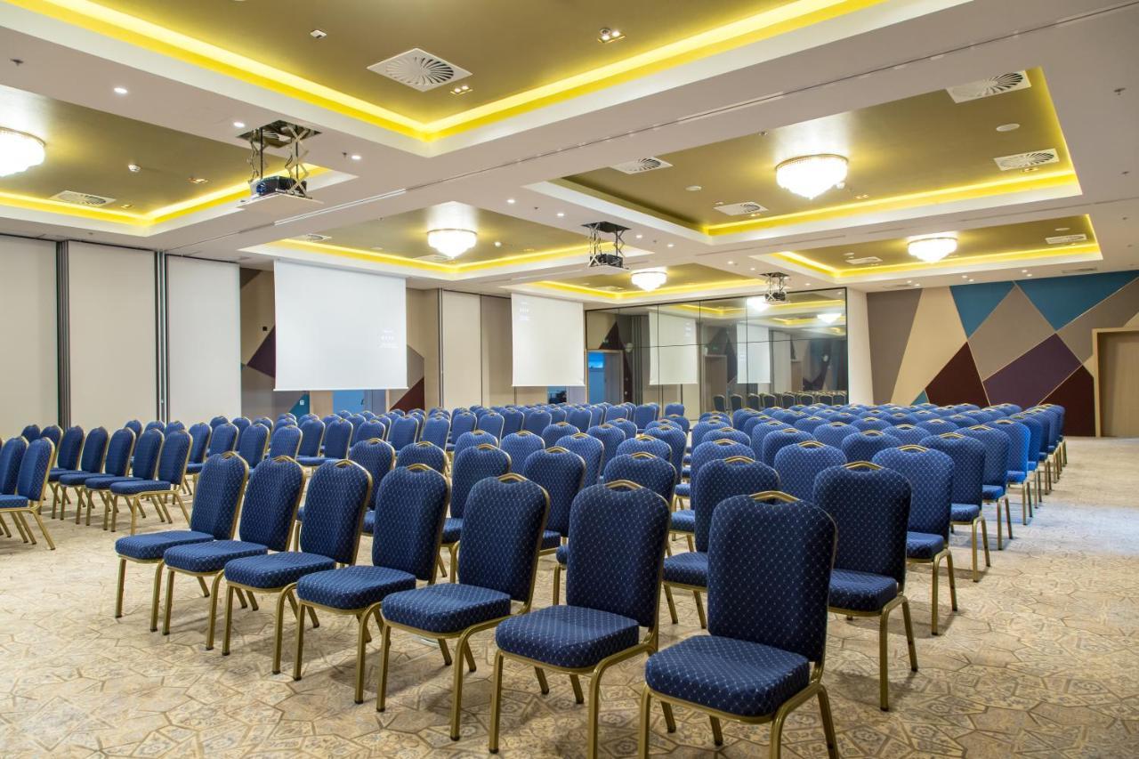 Swissotel SJJ Eksteriør bilde The Grand Ballroom