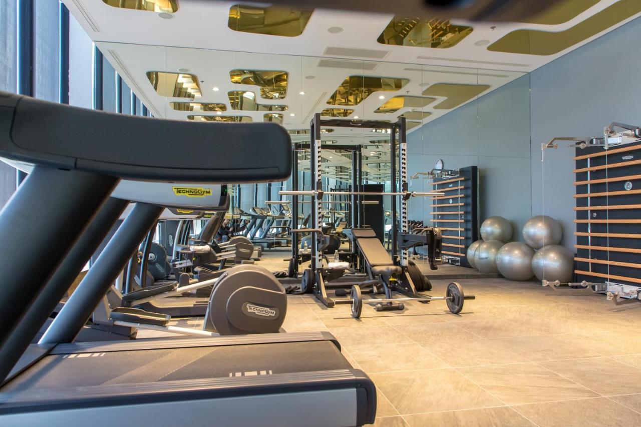 Swissotel SJJ Eksteriør bilde The gym at the 100 Queen's Gate